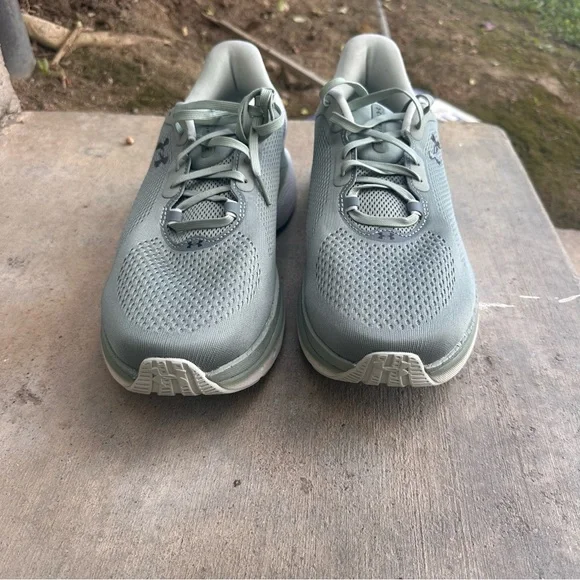 Under Armour UA Infinite Pro 2 Sage Green running shoes